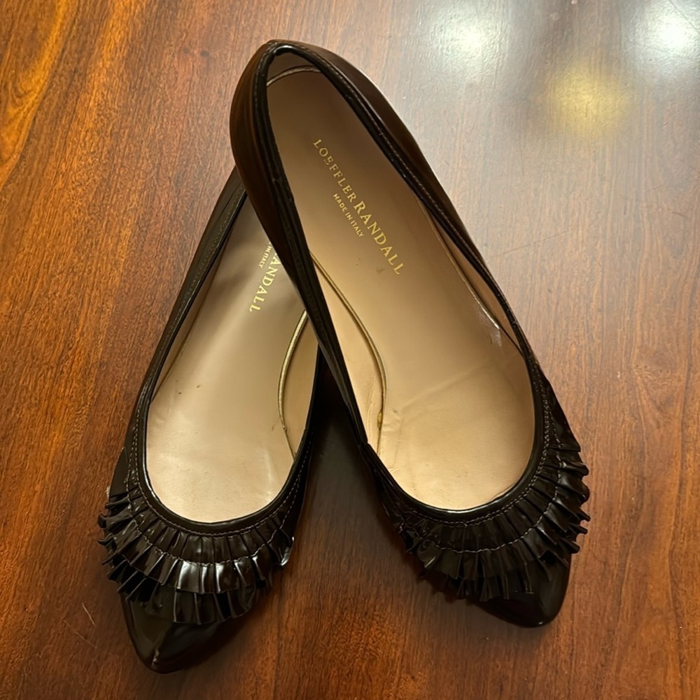 Loeffler Randellโ Brown Timeless & Classic Ruffled Toe Timeless Flats